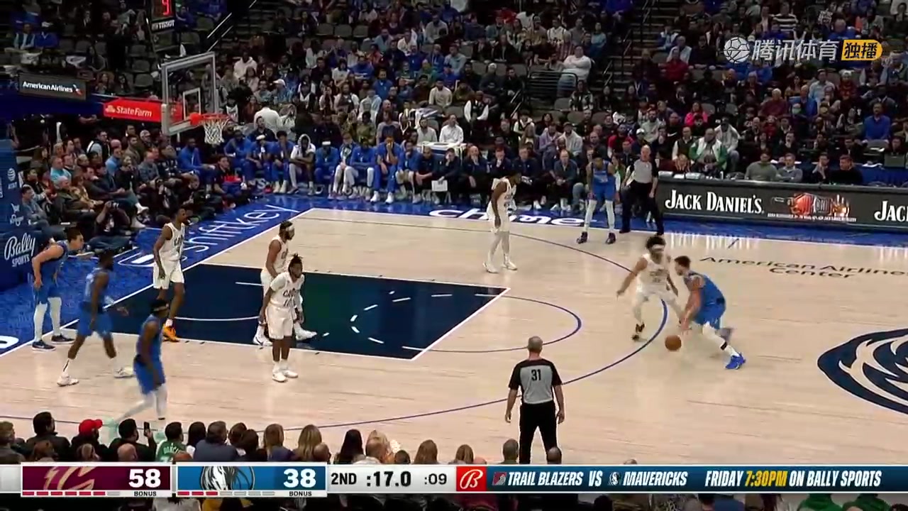 魔術(shù)師附體！東契奇神仙